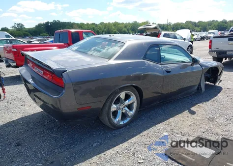 2014 Dodge Challenger Rallye Redline from USA, damaged, VIN 2C3CDYAG3EH143382